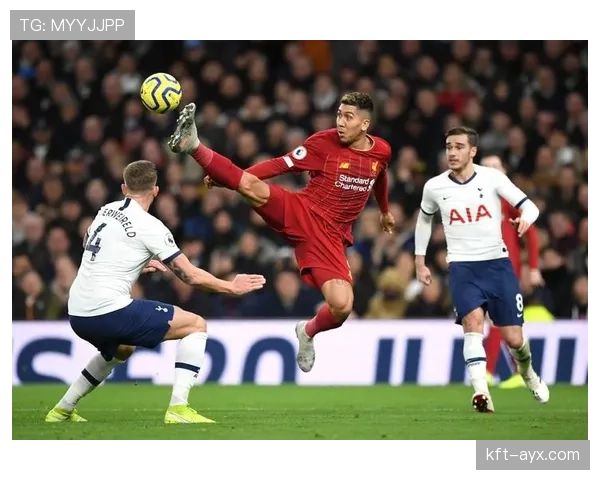 英超新星扎克·库克持续闪耀，逐步在激烈竞争中崭露头角