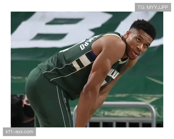 戈贝尔背身单打命中率提升 拉开内线防守差距