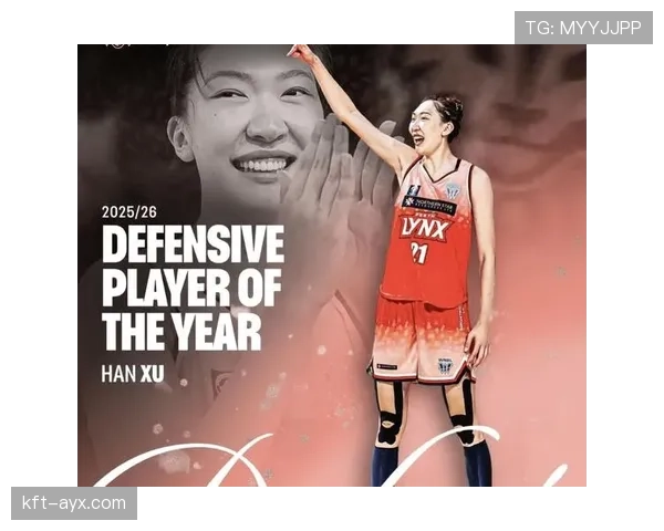 韩旭训练完啃鸡腿那一下，真把自律和放纵焊一块儿了